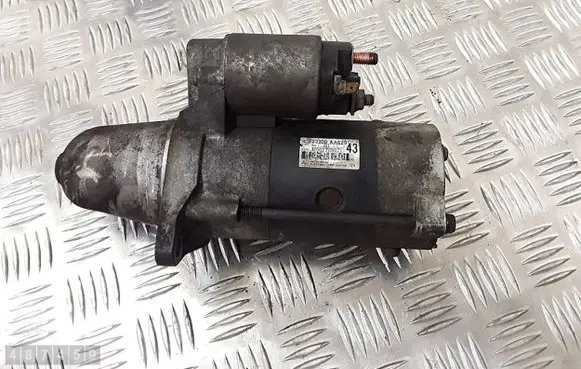 Subaru Legacy Starter motor 23300aa620 m002t89071