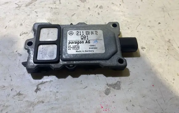 Mercedes-Benz E W211 Reducing agents exhaust control unit 2118300472