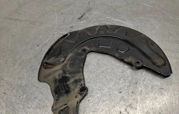 Volkswagen PASSAT B8 Front brake disc dust cover plate 5Q0615311G