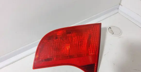 Audi A4 S4 B7 8E 8H Tailgate rear/tail lights 8E9945094