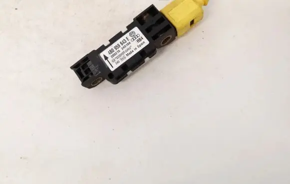 Audi A6 S6 C5 4B Airbag deployment crash/impact sensor 4B0959643E 240504