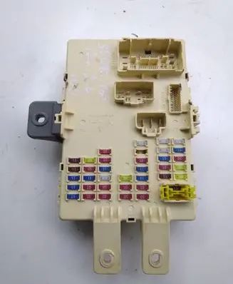 KIA Sportage Fuse module 919503W040