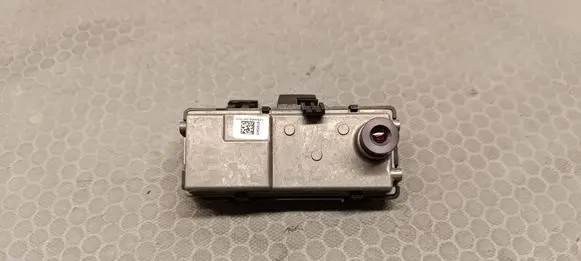 Renault Talisman Windshield/windscreen camera 284624085R 90876503 C056205010077919