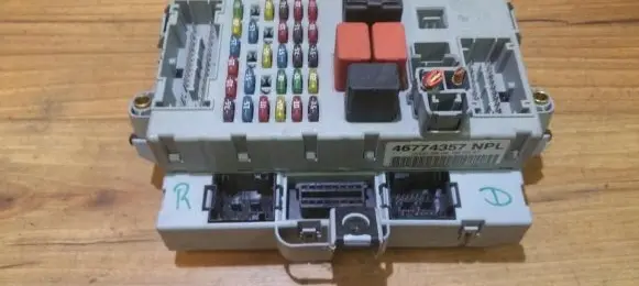 Fiat Punto (188) Fuse box set 46774357npl 406626