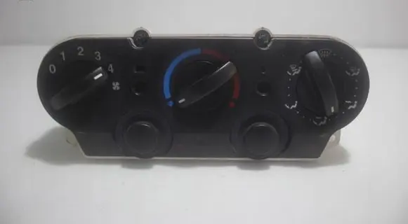 Ford Fiesta Interior fan control switch 