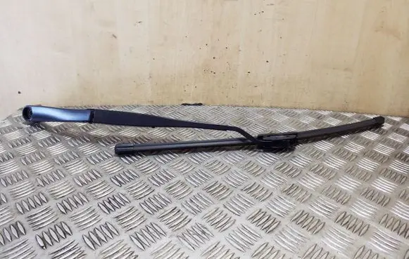 KIA Soul Front wiper blade arm 27521