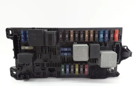 Mercedes-Benz E W211 Fuse module 0035455901
