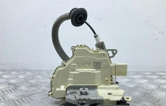 Audi A7 S7 4G Rear door lock 4G0839016C