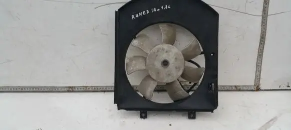 Mitsubishi Space Runner Radiator cooling fan shroud