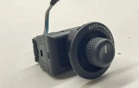Jaguar XF X250 Steering wheel adjustment switch 2R836465CA 03930345