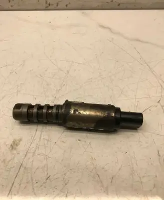 Audi A6 S6 C6 4F Camshaft vanos timing valve 06E109257F 2297000431