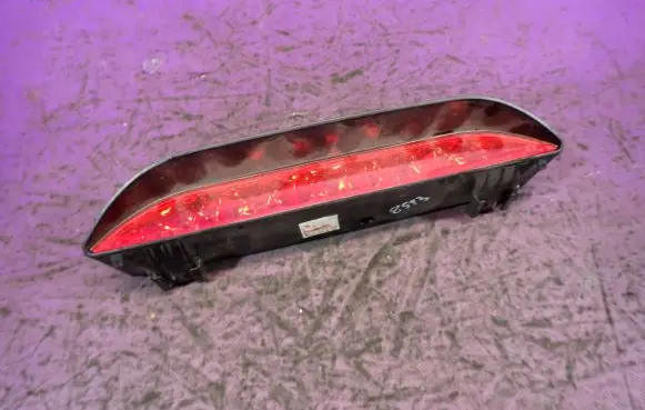 Chevrolet Kalos Third/center stoplight 07-0274