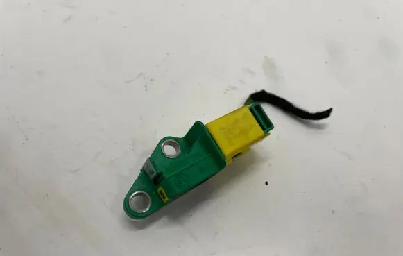 Audi A5 8T 8F Airbag deployment crash/impact sensor 1K0909606C