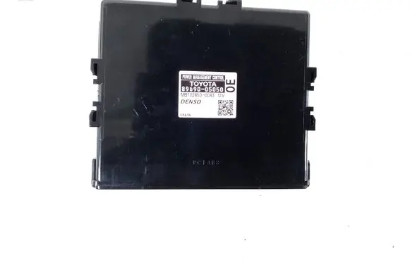 Toyota Avensis T270 Other control units/modules 89690-05050