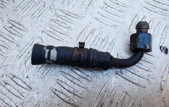 Audi A8 S8 D3 4E Engine coolant pipe/hose 057121491H