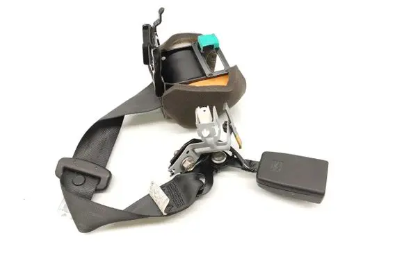 Mazda 6 Rear seatbelt T86376T