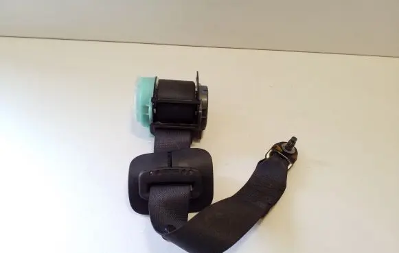 Nissan Note (E11) Middle seatbelt (rear) 888549U00A