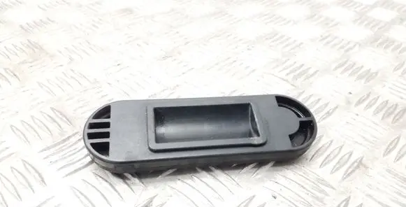 Audi TT TTS Mk2 Jacking socket point 8J0802845