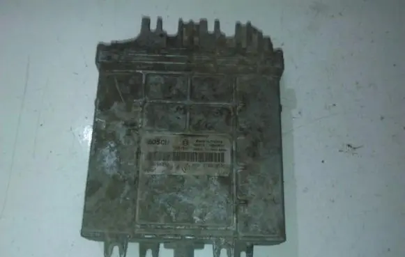 Renault Laguna I Engine control unit/module 7700108382 0281001766