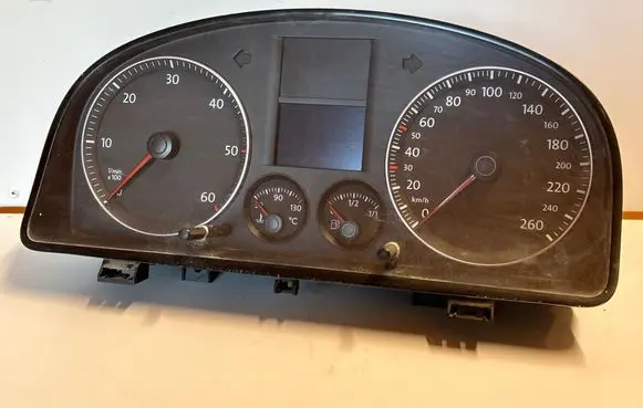 Volkswagen Touran I Speedometer (instrument cluster) 1T0920861A V0020000 VWZ7Z0D0710732