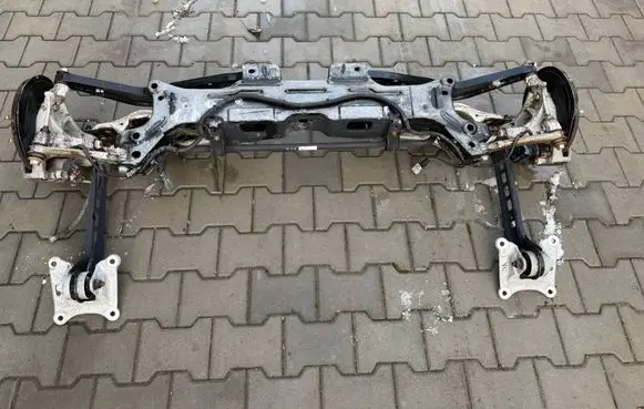 Opel Insignia B Rear beam 