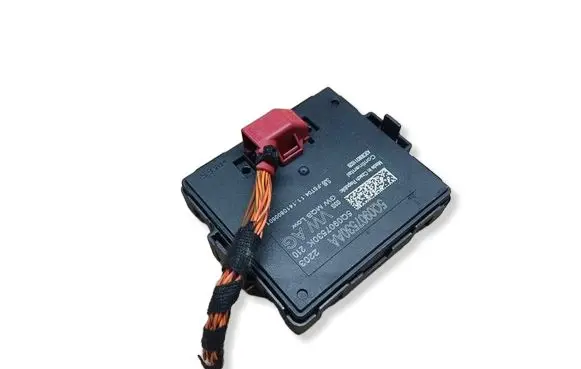 Volkswagen Golf VII Gateway control module 5Q0907530AA A2C93831102B 5Q0907530K