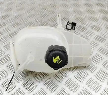 Smart ForTwo III C453 Coolant expansion tank/reservoir A4535000049 217102158R