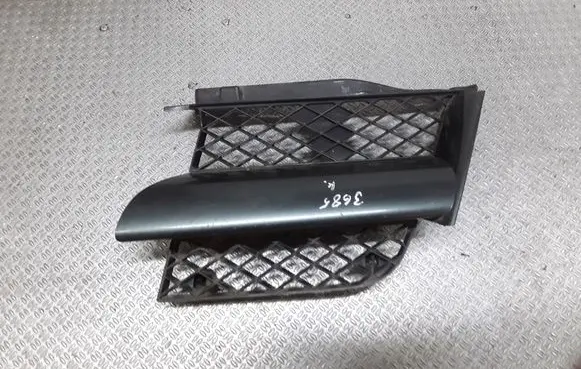 Mitsubishi Outlander Front bumper upper radiator grill MR971687