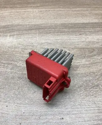 Audi A3 S3 8L Heater blower motor/fan resistor 1J0907521 5DS006467