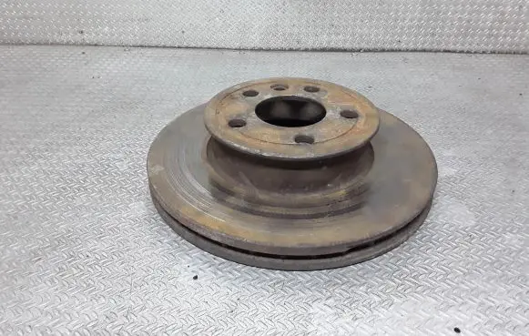 Volkswagen Transporter - Caravelle T4 Front brake disc