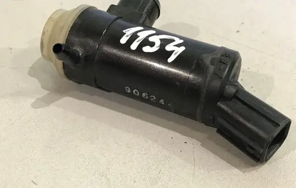 Subaru Forester SH Windscreen/windshield washer pump