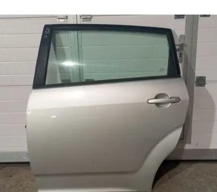 Toyota Corolla Verso E121 Rear door 6700313310 43R00097
