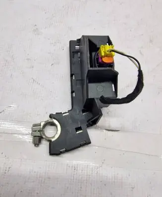 Audi A6 S6 C6 4F Positive wiring loom 4E0915519