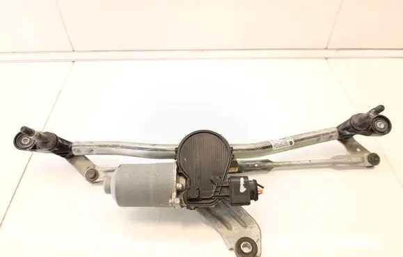 NIO ES8 Front wiper linkage and motor P0211365 0390243570