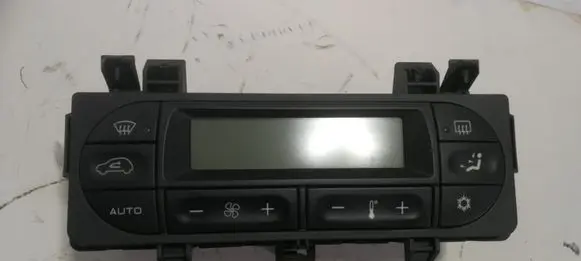 Citroen C3 Climate control unit 96377774XT