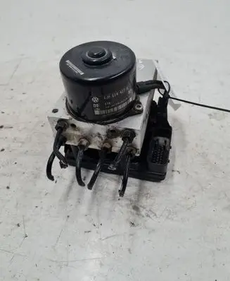 Volkswagen Golf IV ABS Pump