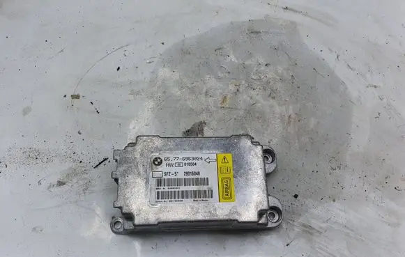 BMW 5 E60 E61 Airbag control unit/module 65776963024 28016048
