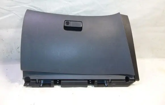 Nissan Primera Glove box set 68520AV600 68500AV602
