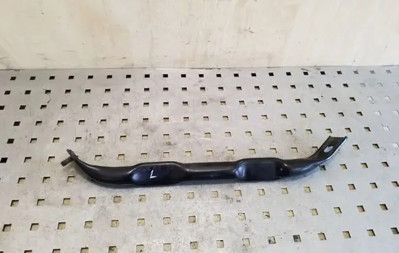 Radiator support slam panel bracket