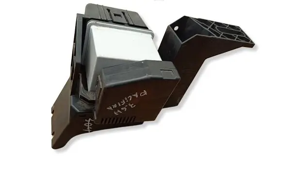 Chrysler Pacifica Active carbon filter fuel vapour canister 52030105AB 12096 93785W