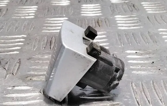 Opel Vectra C Loading door cover/cap 9227168