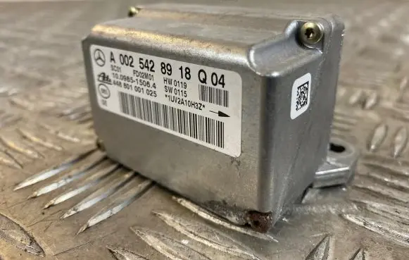 Mercedes-Benz C W203 ESP acceleration yaw rate sensor A0025428918 448801001025 10098515064