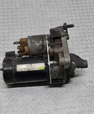Peugeot 206 Starter motor D6RA110