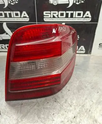 Mercedes-Benz ML W164 Rear/tail lights A1648202064