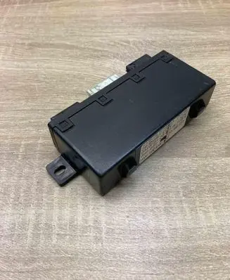 BMW 5 E39 Door control unit/module 8378773 689667