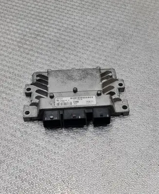 Ford Fiesta Engine control unit/module AV2112A650BB S180047018B