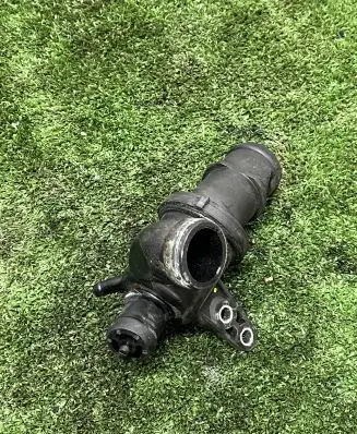 Mercedes-Benz A W169 Thermostat housing A6402000415