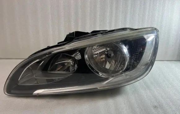 Volvo S60 Headlight/headlamp 31420117
