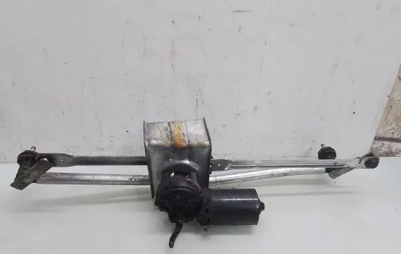Volkswagen II LT Front wiper linkage and motor 0390241345