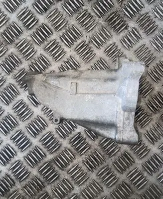 Mercedes-Benz C W205 Engine mount bracket A2742234600